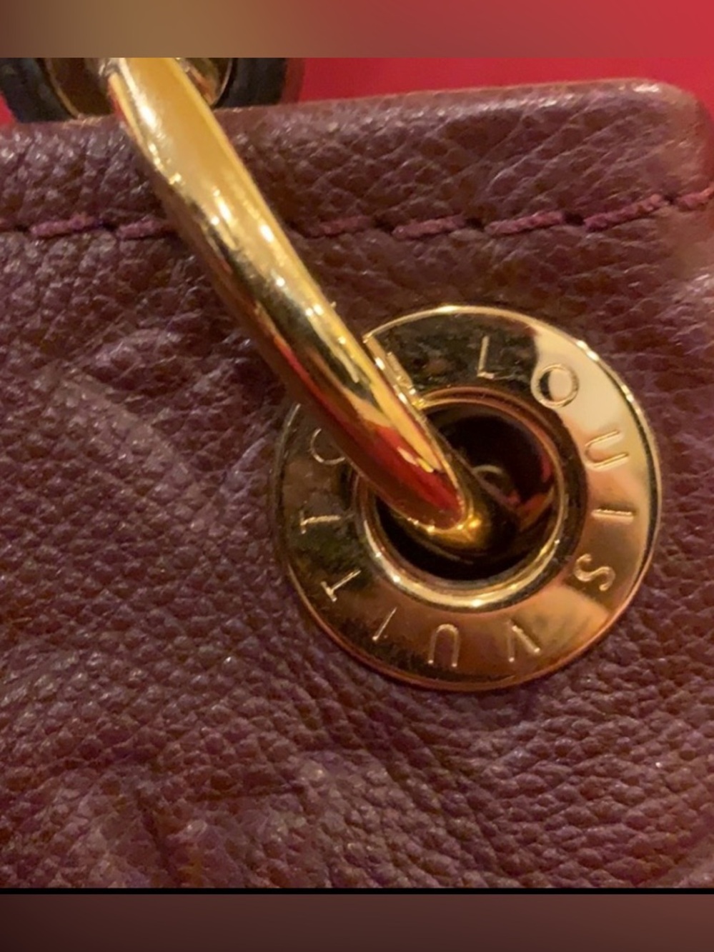 Louis Vuitton Burgundy Artsy MM Hobo Bag - Picture 2 of 7